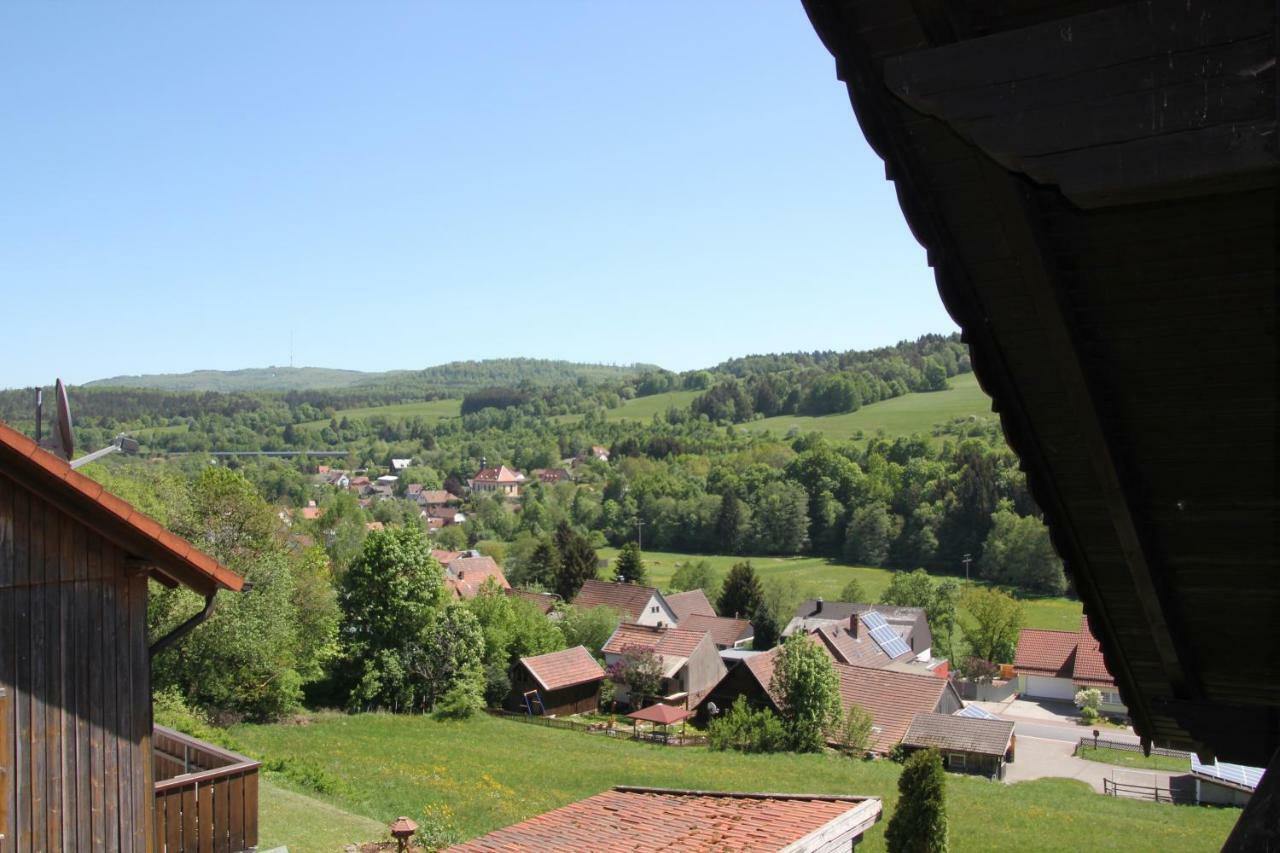 Ferienwohnung Abersfelder Mit Balkon Wildflecken Exterior foto